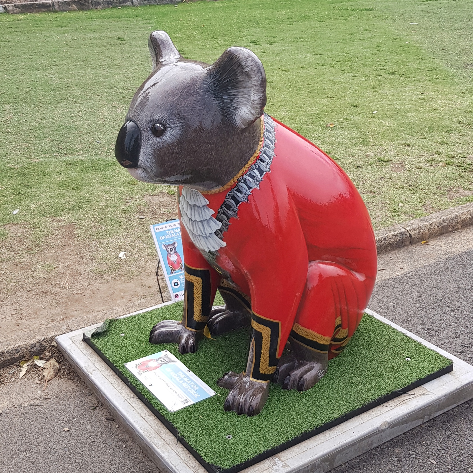 Australia Sydney Royal Botanical Gardens Painted Koala statue
