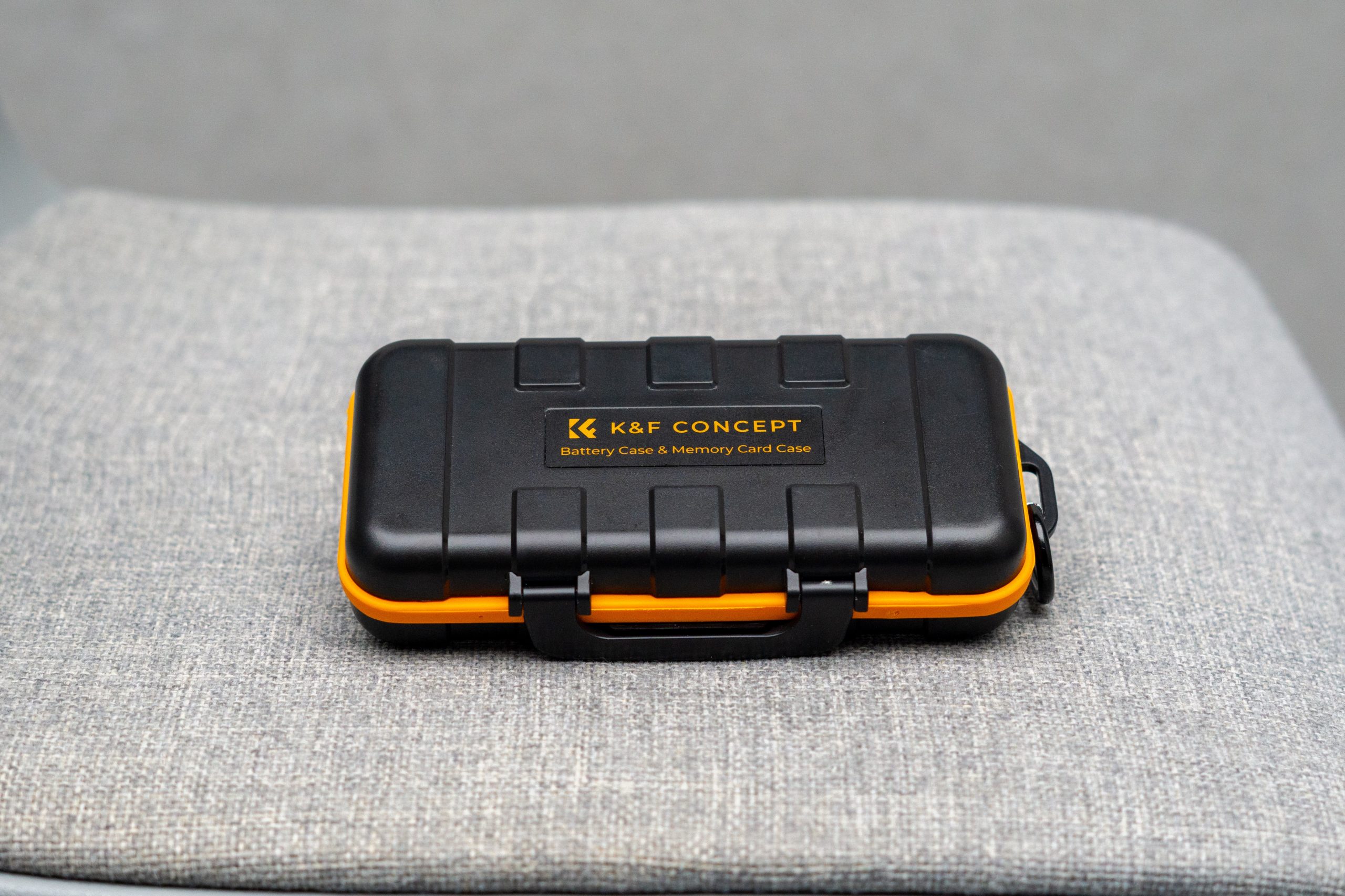 K&F Concept 16 Slot SD Card and Battery Case Review