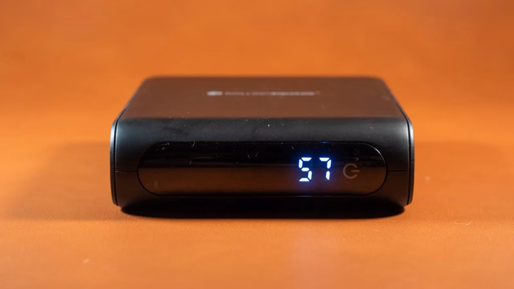 Rolling Square Essential Power Bank LED Display Rolling Square Essential Power Bank LED Display