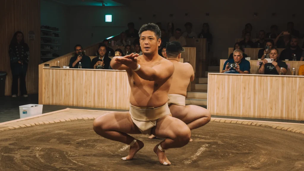 Tokyo Sumo Show cleaninsing ritual