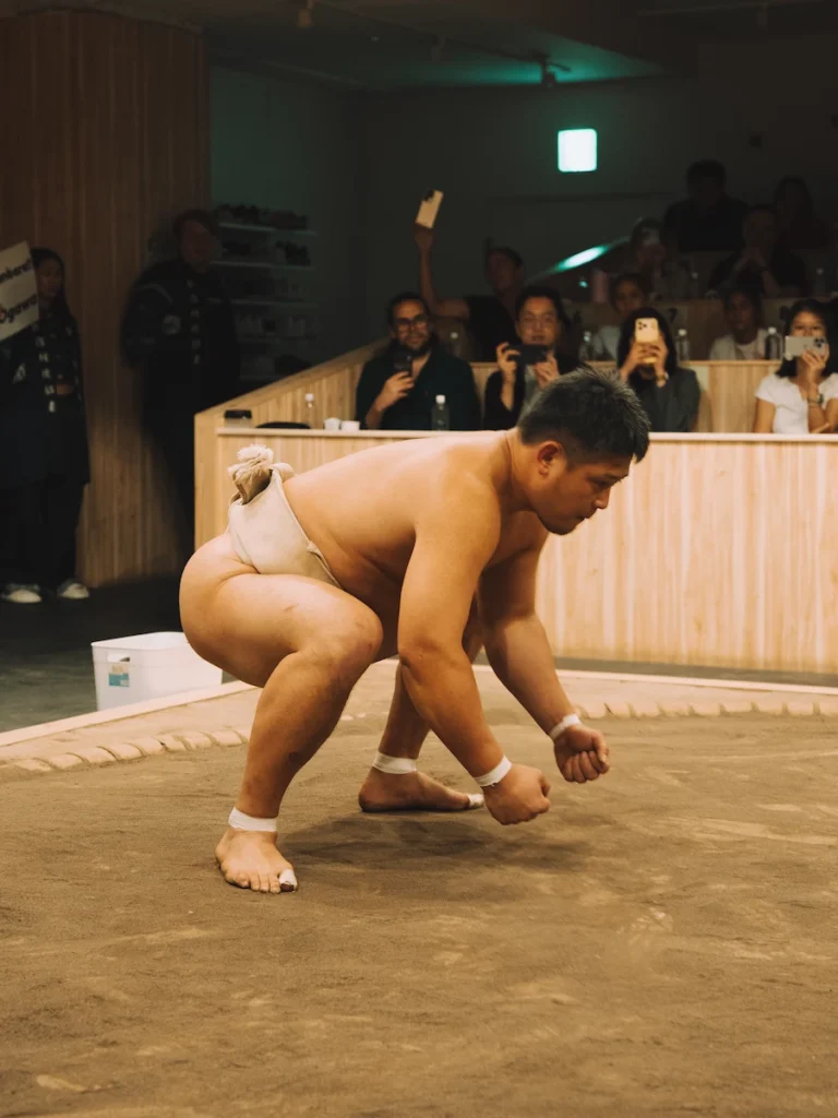 Sumo_experience4_9x16